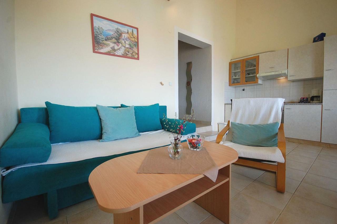 Apartments Nency By El-Pi Tours มาลินสกา ภายนอก รูปภาพ